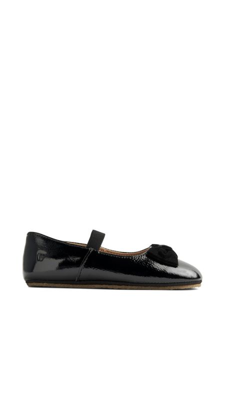 Wheat, Ballerina Rosen, black